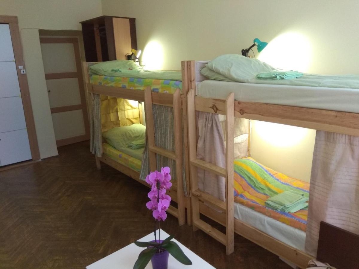 Hostel Drive Lviv Exterior photo
